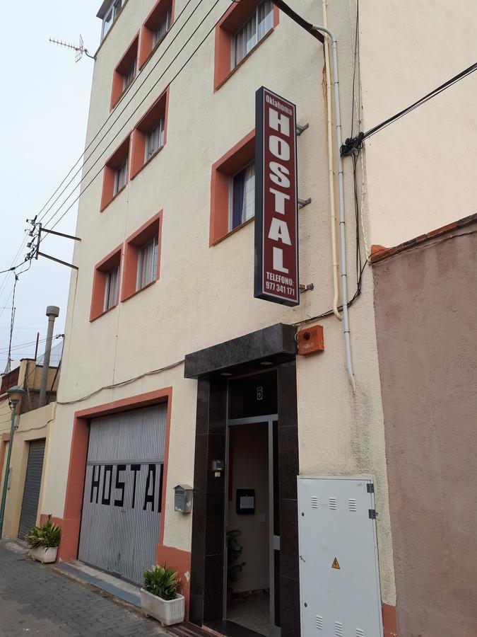 Hostal Oklahoma Reus Exterior foto